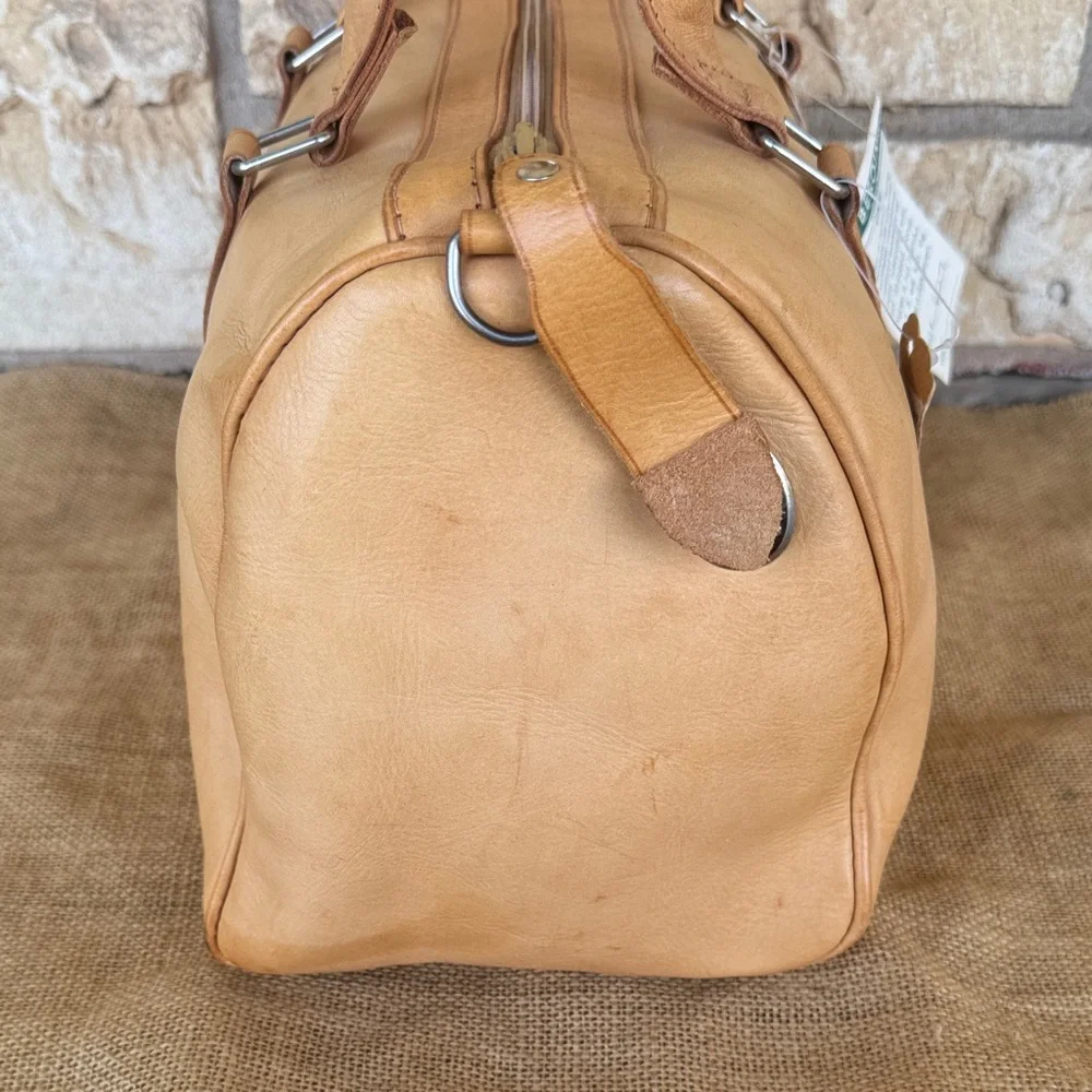 Beson Int. Dead-stock Elegant Tan Men's Duffel Bag tan leather New Vintage NWT - Picture 7 of 16
